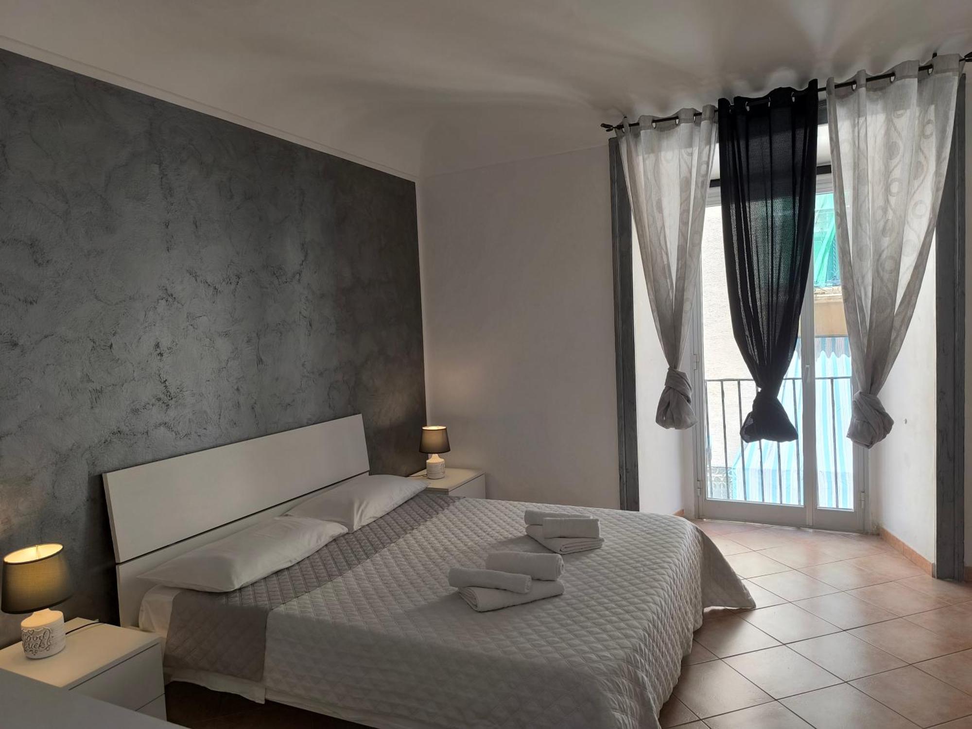 Casa Di Nick Apartment Трапани Екстериор снимка