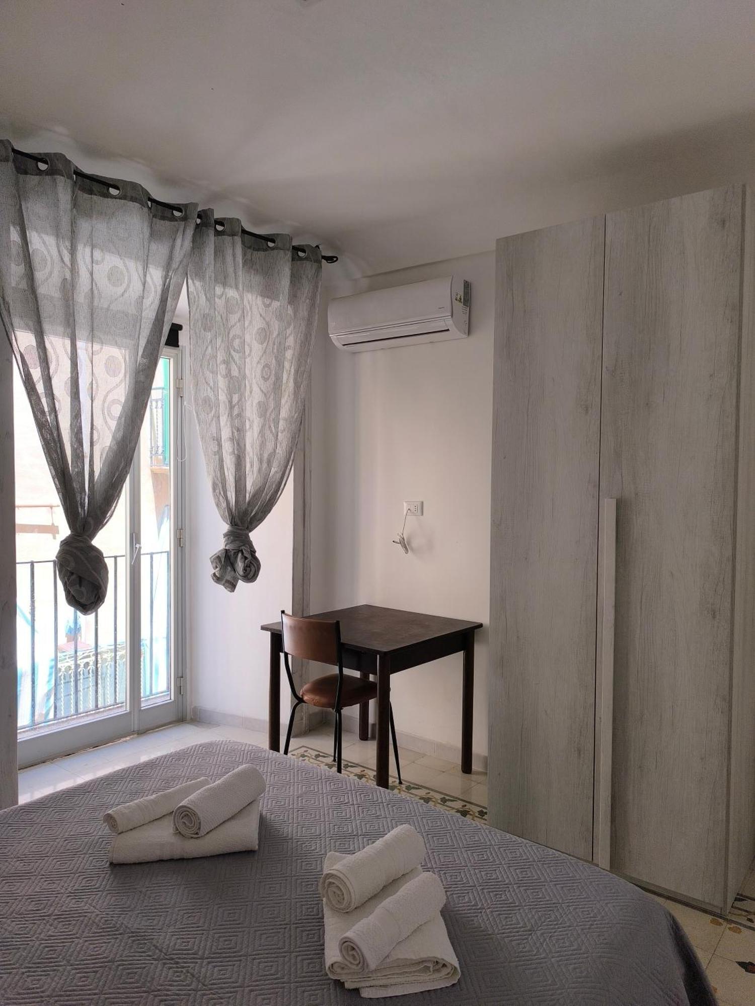 Casa Di Nick Apartment Трапани Екстериор снимка